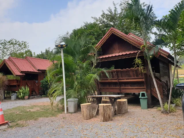 THE BAY (MAE RUMPHUENG BEACH)