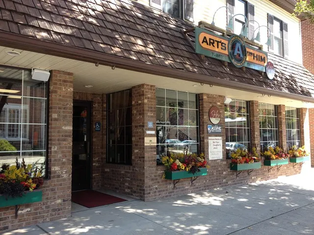 Art's For Him and Her Too