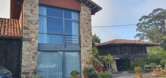 Apartamentos L' Alfar de Lliñeru