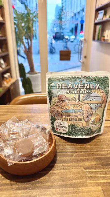 The Seedling Nagoya CBD tasting store / CBD 名古屋