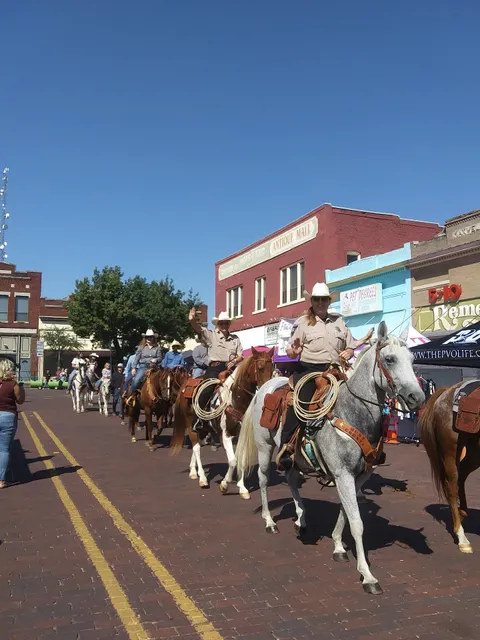 Commerce Farmers Market