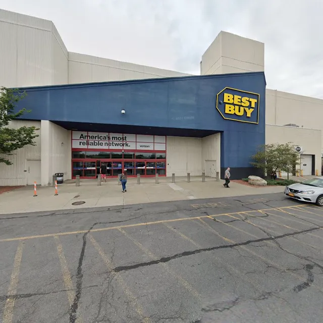 1 Crossgates Mall Rd