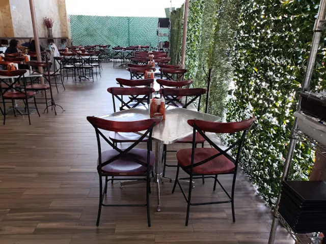 Restaurante LA ISLAA Lo mejor del mar y del mundo