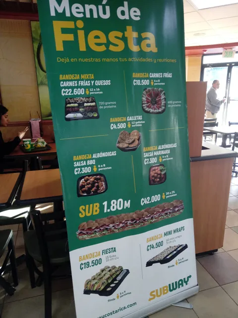 Subway Paseo Metrópoli