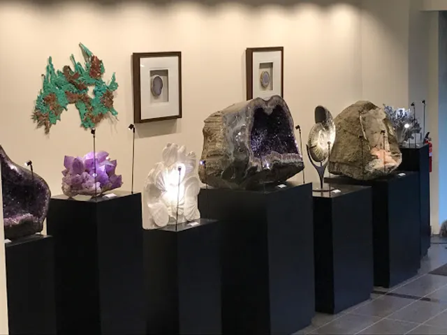 Astro West Fine Minerals Fossils Meteorites