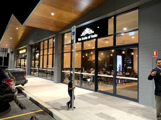 The Taste of India, Gregory Hills