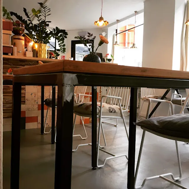 CANNOLO - SICILIAN Canteen