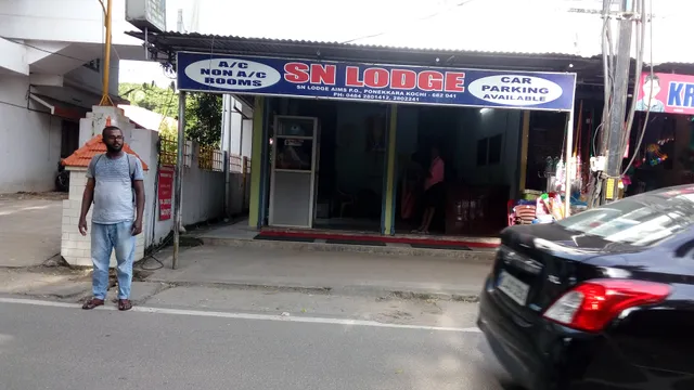 S N Lodge