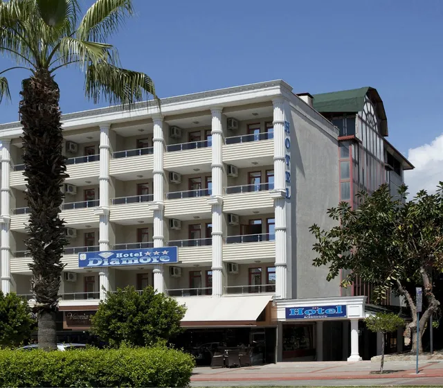 Diamore Hotel