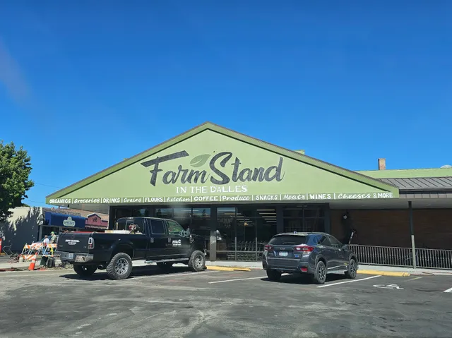 Farm Stand in The Dalles