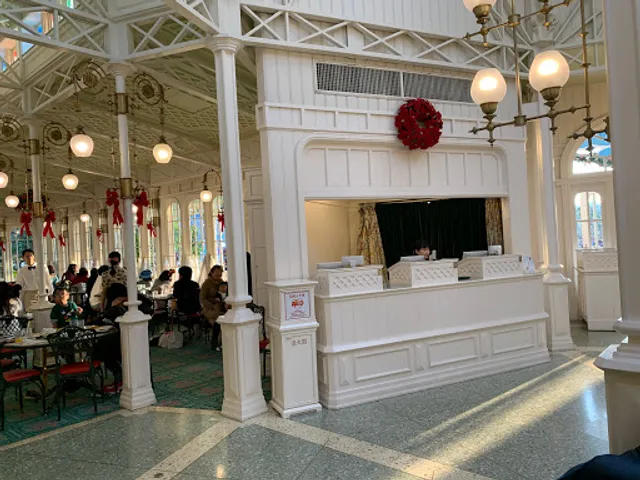 Crystal Palace Restaurant