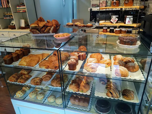 Petit Cuisine Croissant Artesanal