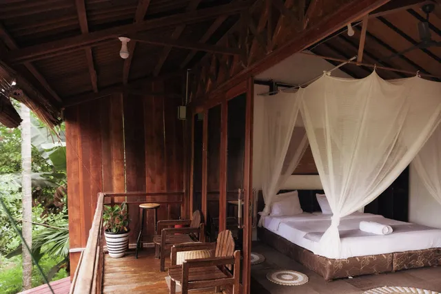 Air Manis Hillside | Villa | Café & Resto | Mentawai Collection