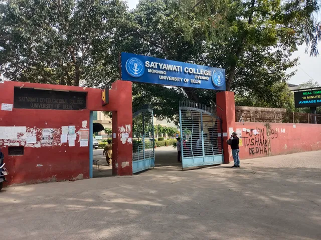 Satyawati College