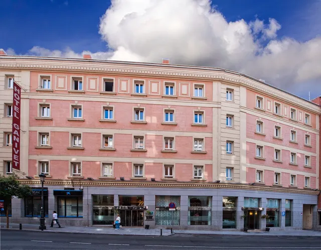 Hotel Porcel Ganivet