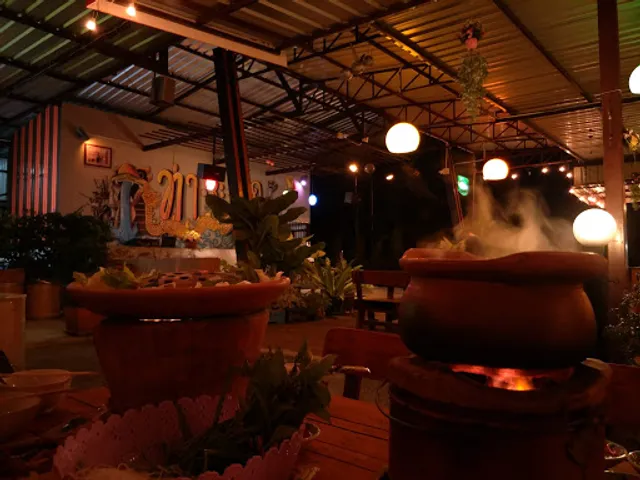 ร้าน ท่าจะเด็ด