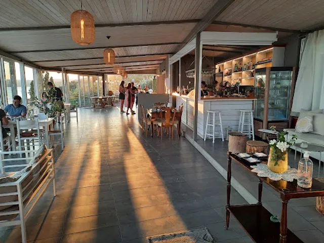 Lorraine's Restaurant