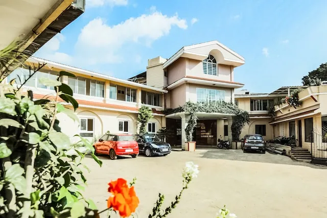 Collection O Hotel Sapphire Garden View