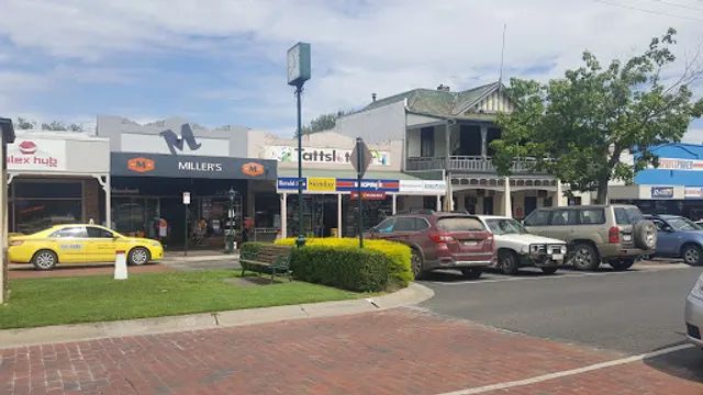 Essence Coffee Lounge