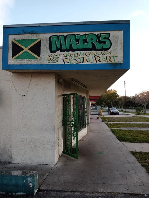 Mair's Grocery