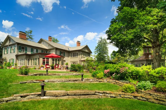 The Timbrook Guesthouse: A Unique Luxury Inn