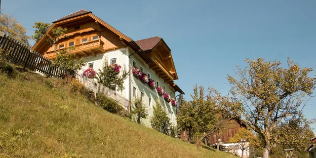 Apartments Ferienwohnungen Zimmer Samerbauer