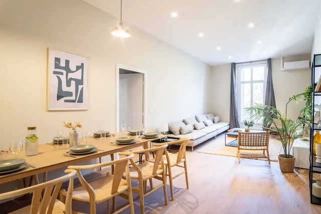 The Colivers | Places To Share