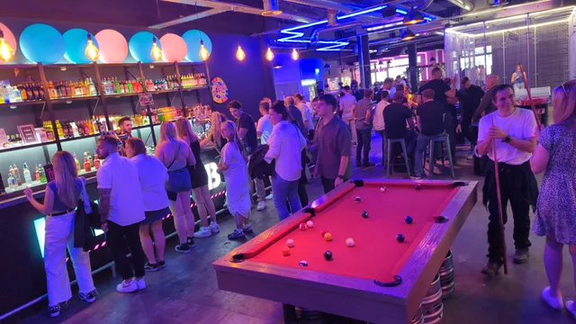 Boom Battle Bar Bath