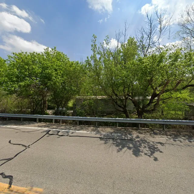 Pop’s Landing at Haddix Farms