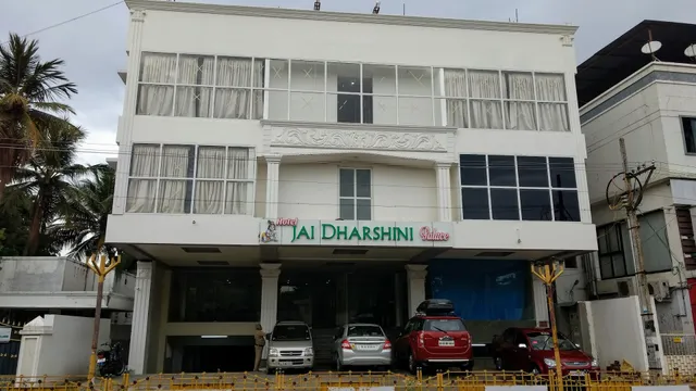 Hotel Jai Dharshini Palace