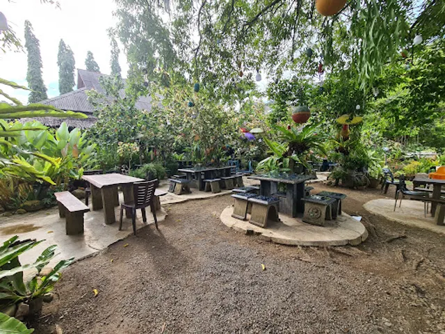 Restoran Dalam Taman D'Tasek