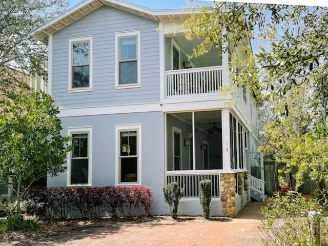 Sand Reef Cottage by @goodhostco