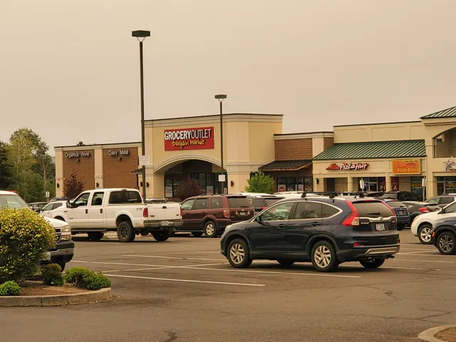 Palisades Shopping Center