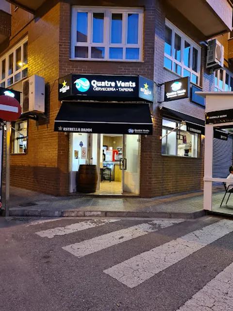 BAR Quatre Vents CERVECERIA-TAPERIA