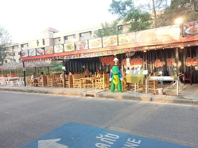 Yum Yum On the Beach