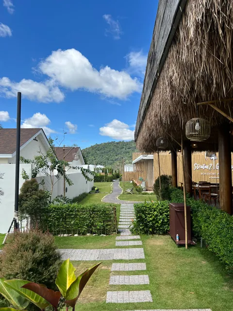 Stratus camping boutique resort