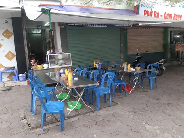 Hoa Tuyet Restaurant