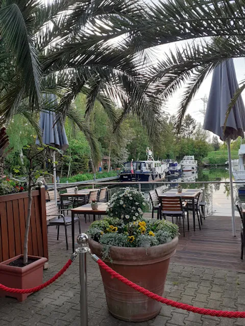 Restaurant und Café – Am Yachthafen