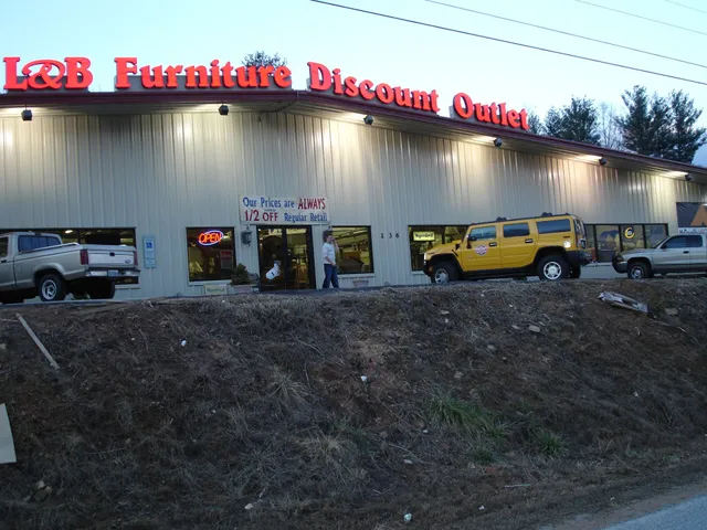 L & B Furniture LLC