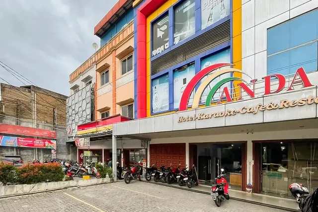 RedDoorz @ Hotel Anda Pematang Siantar