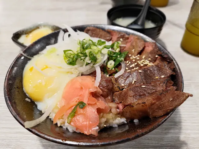 牛匠太郎x直火炙燒丼飯