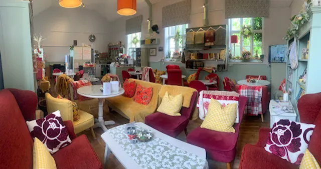 Old School Gallery & Cafe