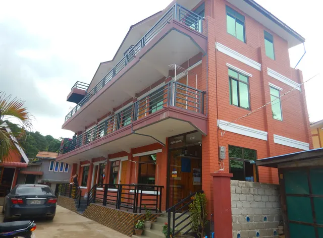 Full Moon Guest House