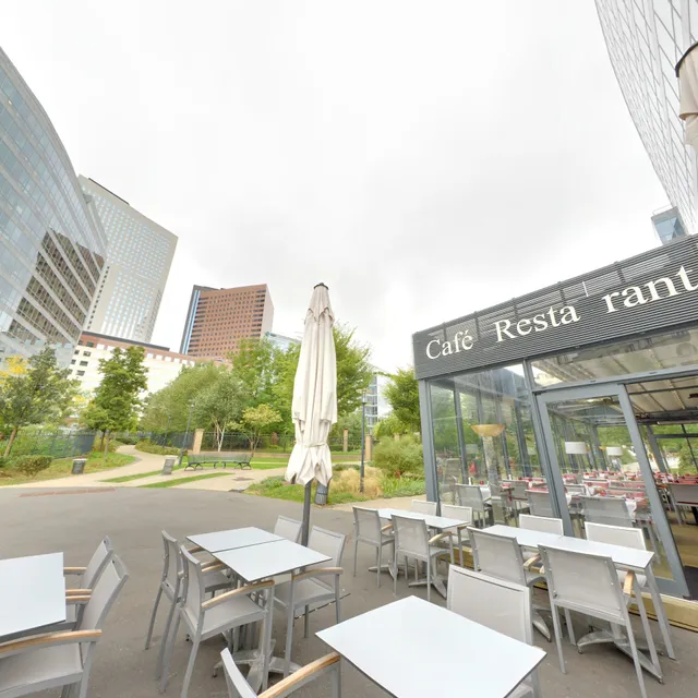 La Table des Artistes