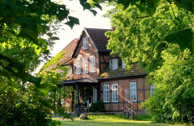 Gutshof Woldzegarten - St. Oberholz Retreat GmbH