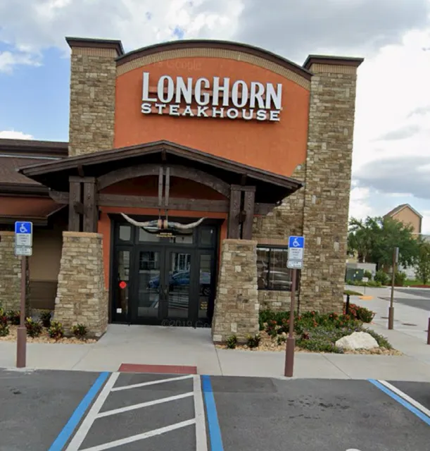 Orlando Outlet food court