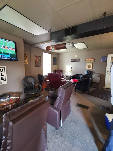 Havana's Choice Cigars & Lounge