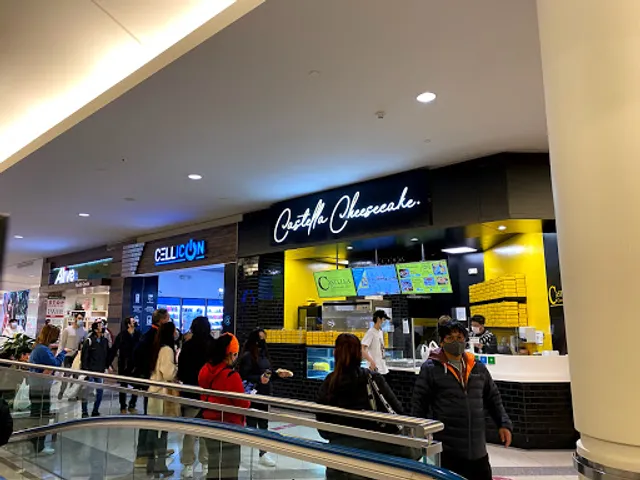 Castella Cheesecake Metrotown