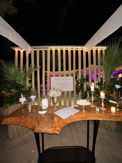 Lagoon Kitchen Beach Bar