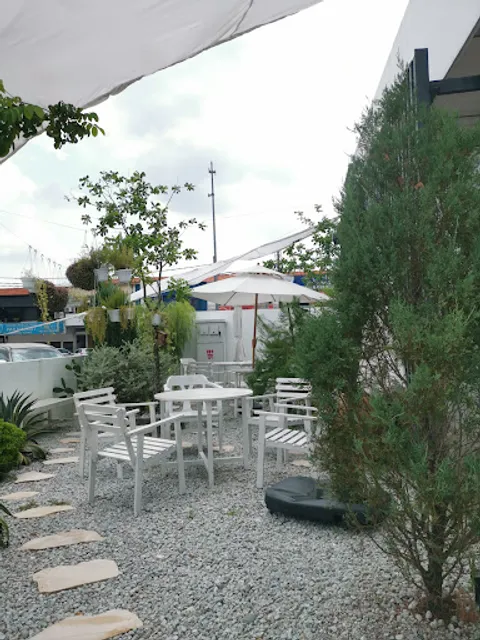 By Bitter/Sweet Cake Studio